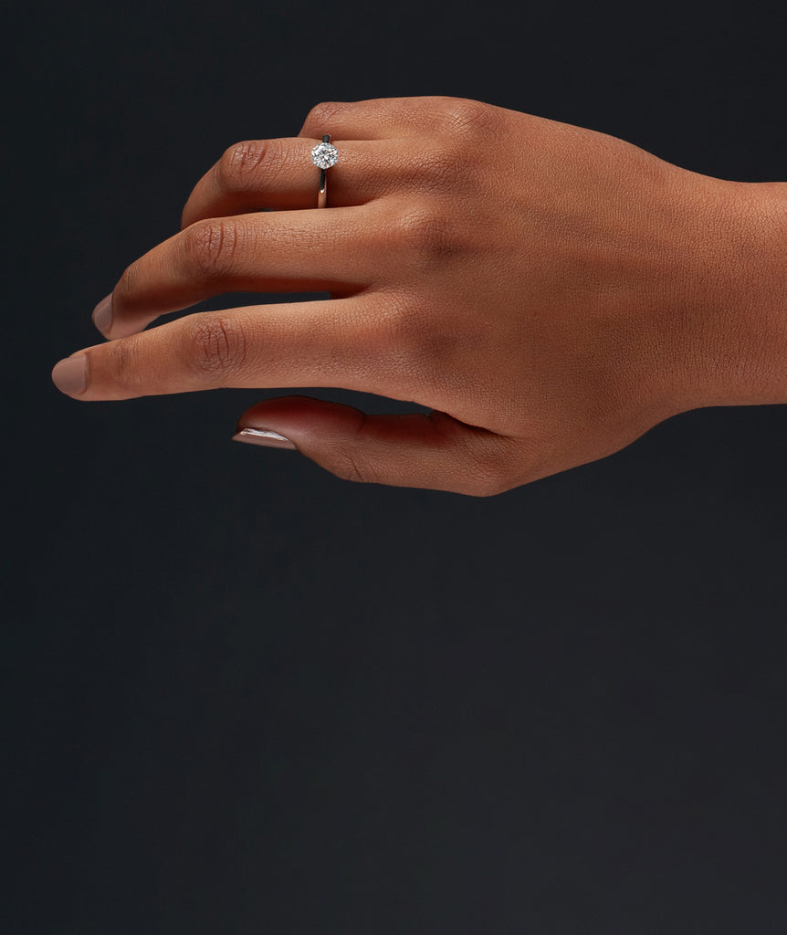 The Floeting Diamond: Truly Floating Diamond Jewelry